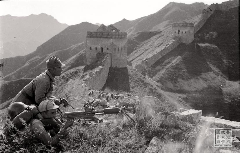 Photo of item Fighting on the Great Wall = 戰鬥在古長城