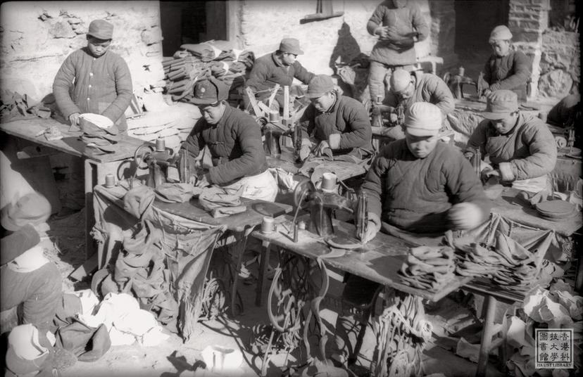 Photo of item Uniform factory of the Jin-Cha-Ji Military Region = 晉察冀軍區供給部被服廠做軍衣